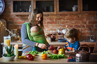 envatoelements C Sandsun Familie kocht